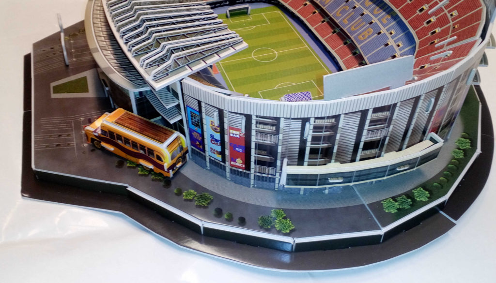 Puzzle 3D stadion Camp Nou (typ 100 dílků)